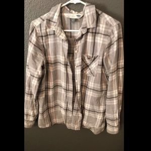Grey and white plaid flannel shirt